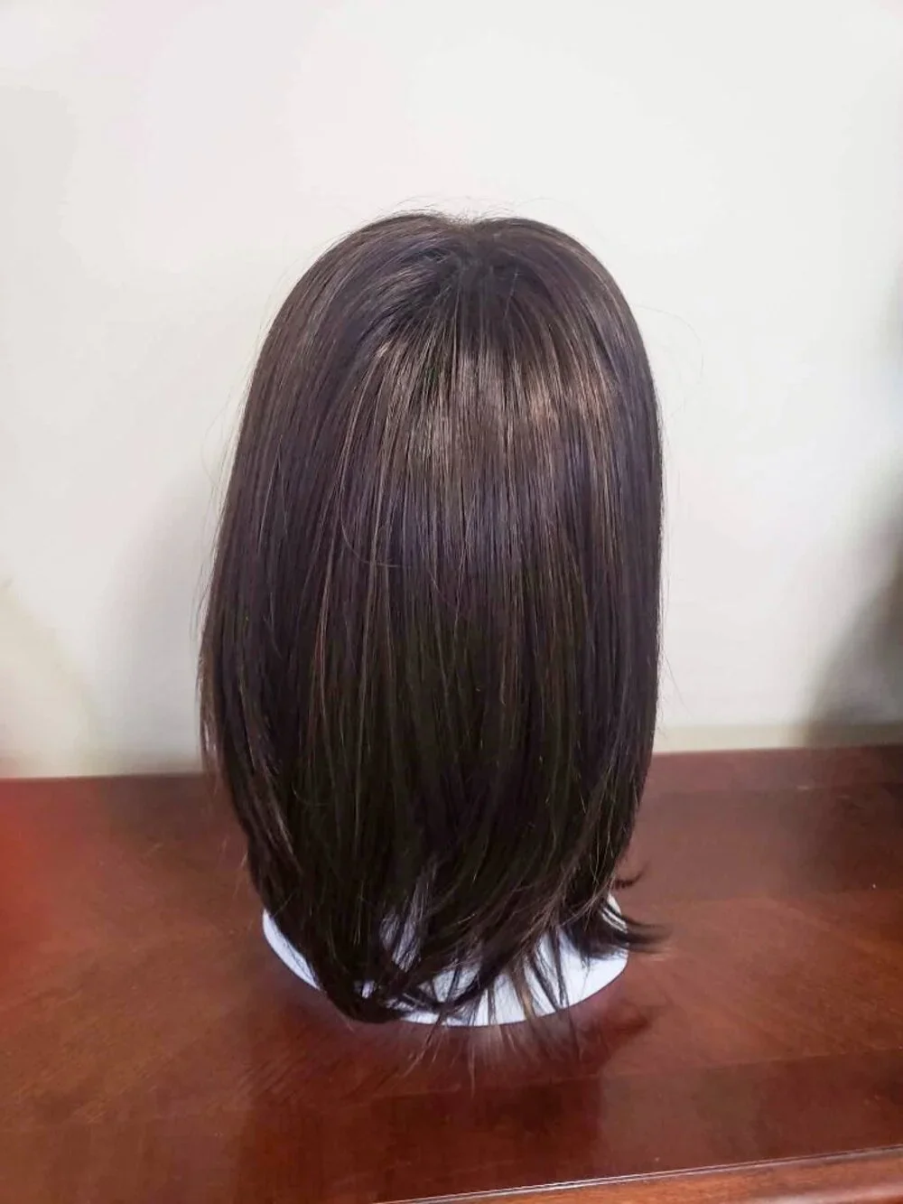 NORIKO SEVILLE Synthetic Wig w/ bangs trimmed - Chocolate Swirl - EUC